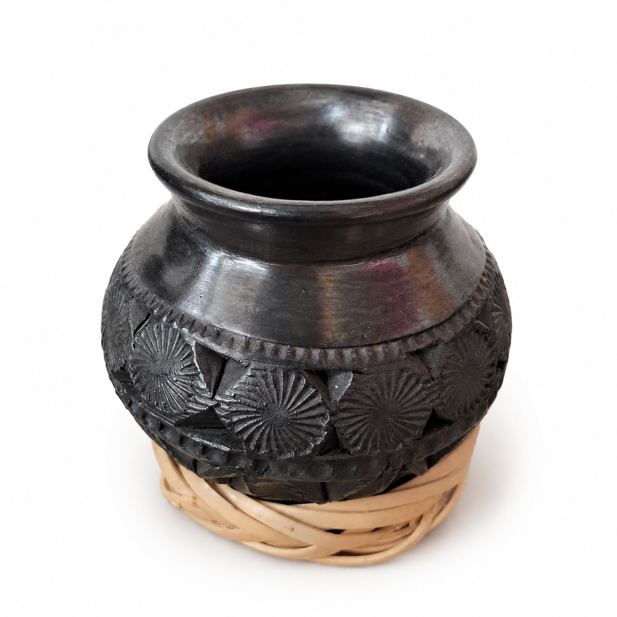Cantarito de barro negro